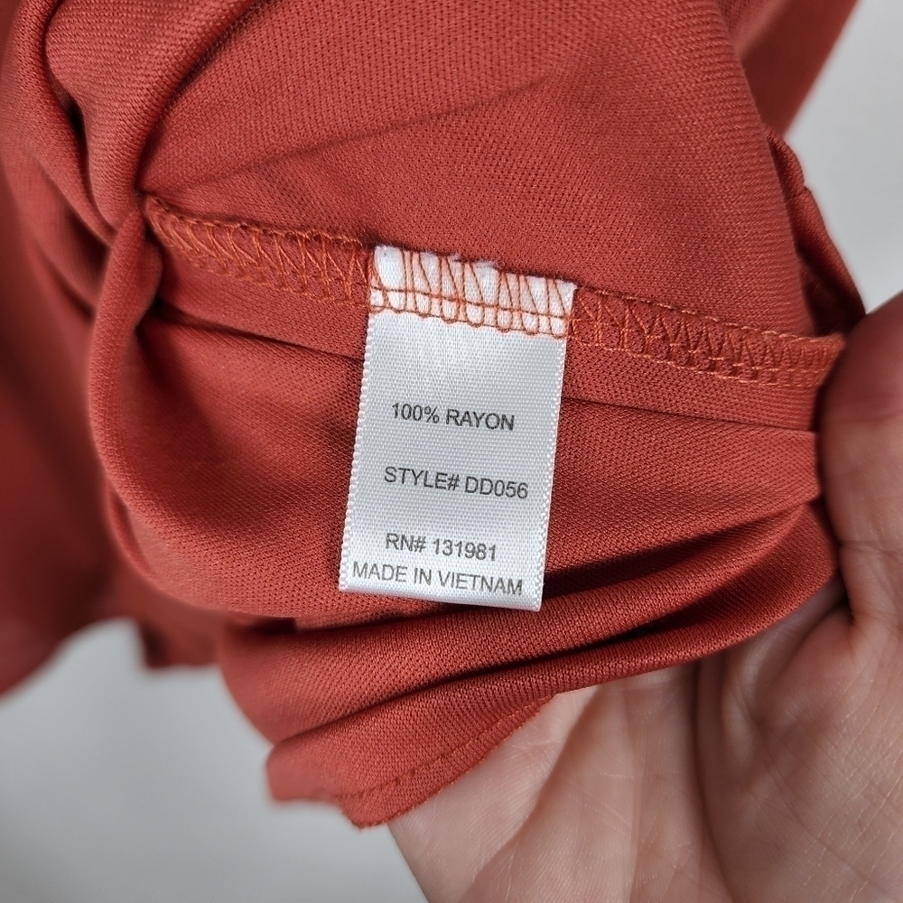 NAIF ROUND NECK DRESS - Picture 9 of 9